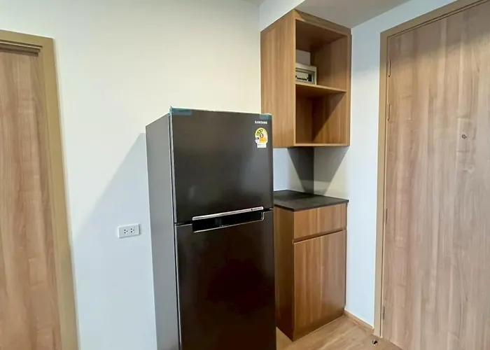 In Near International Airport Apartment Bangkok